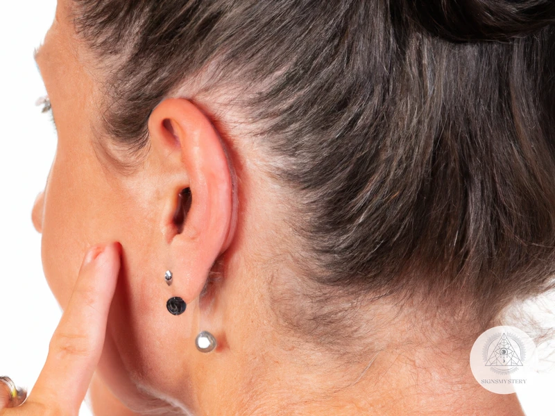 Pros And Cons Of Ear Piercing